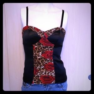 Express top - black with leopard and roses